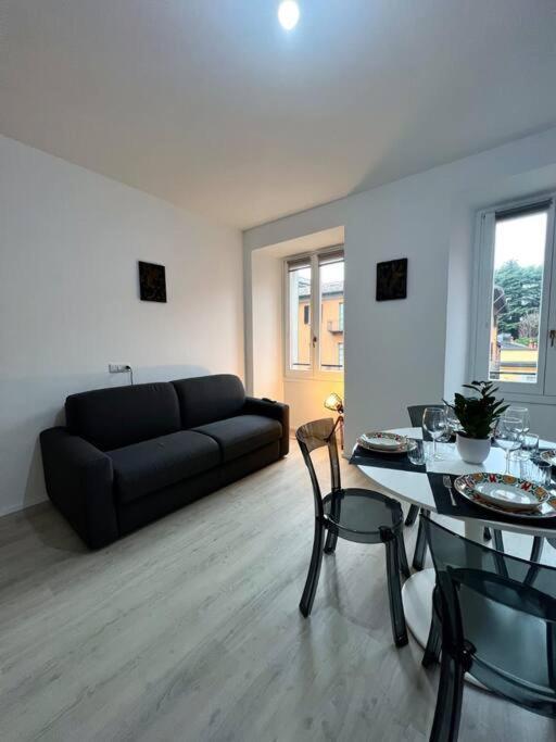 History Luxury Central Apartment By Revenue House Como Exterior photo
